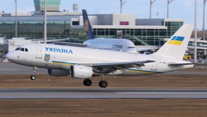 Photo of UR-ABA - Airbus A319-115(CJ) operated by Government of Ukraine