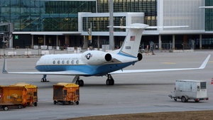 Photo of 01-0028 - Gulfstream C-37A operated by US Air Force