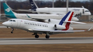 Photo of F-RAFB - Dassault Falcon 7X operated by Government of France