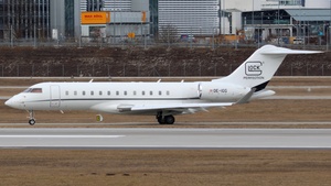 Photo of OE-IGG - Bombardier Global Express XRS operated by Glock Aviation