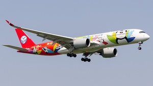 Photo of B-325J - Airbus A350-941 operated by Sichuan Airlines