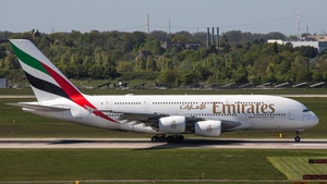 Photo of A6-EOY - Airbus A380-861 operated by Emirates