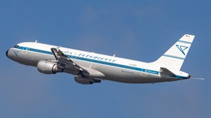 Photo of D-AICH - Airbus A320-212 operated by Condor