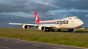 Photo of LX-VCB - Boeing 747-8R7F operated by Cargolux