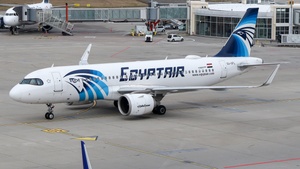 Photo of SU-GFL - Airbus A320-251N operated by Egyptair