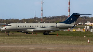 Photo of 9H-VEGA - Bombardier Global 6000 operated by Hyperion Aviation