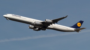 Photo of D-AIHY - Airbus A340-642 operated by Lufthansa