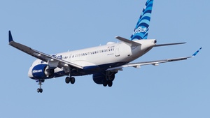 N3118J - Airbus A220-300