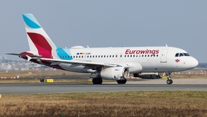 Photo with serial 3011 - Airbus A319-132