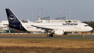 D-AIZT - Airbus A320-214