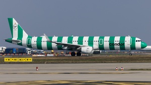 D-ATCB - Airbus A321-211