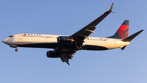 Photo of N879DN - Boeing 737-932(ER) operated by Delta Air Lines