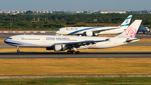 Photo of B-18306 - Airbus A330-302 operated by China Airlines