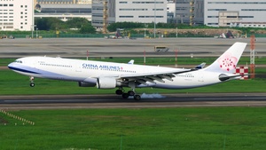 Photo of B-18301 - Airbus A330-302 operated by China Airlines