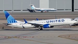 Photo of N27586 - Boeing 737 MAX 9 operated by United Airlines