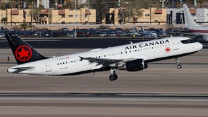 C-FCYX - Airbus A320-214