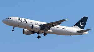 Photo of AP-BLZ - Airbus A320-216 operated by PIA Pakistan International Airlines