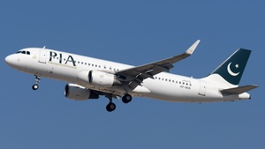 Photo of AP-BOK - Airbus A320-214 operated by PIA Pakistan International Airlines