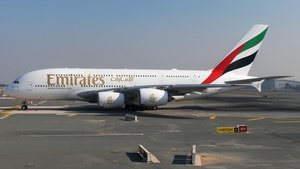 Photo of A6-EOS - Airbus A380-861 operated by Emirates