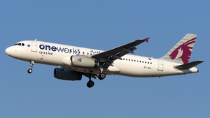 Photo of A7-AHL - Airbus A320-232 operated by Qatar Airways
