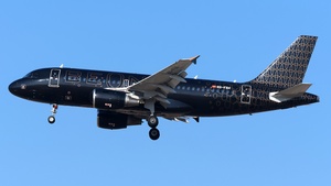 Photo of 8Q-FBA - Airbus A319-111 operated by beOnd