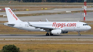 Photo of LY-NVE - Airbus A320-232 operated by Pegasus Airlines (opb Avion Express)