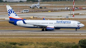 Photo of TC-SPP - Boeing 737-8MA operated by SunExpress