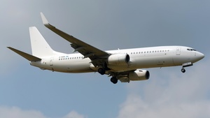 G-HODL - Boeing 737-82R