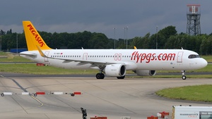 Photo of TC-RDV - Airbus A321-251NX operated by Pegasus Airlines