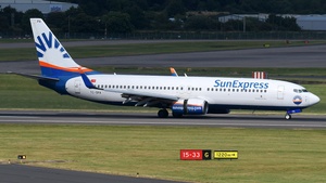 Photo of TC-SPA - Boeing 737-8HX operated by SunExpress