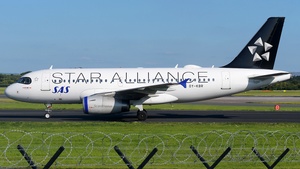 Photo of OY-KBR - Airbus A319-131 operated by SAS Scandinavian Airlines