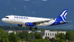 Photo with serial 3709 - Airbus A320-232