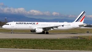 F-GTAK - Airbus A321-212