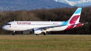 9H-EUU - Airbus A320-214