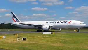 F-GSQJ - Boeing 777-328(ER)