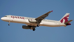 Photo of A7-ADZ - Airbus A321-231 operated by Qatar Airways