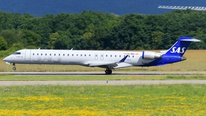 EI-GEA - Bombardier CRJ-900LR
