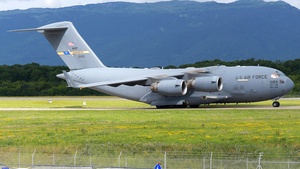 01-0193 - Boeing C-17A Globemaster III