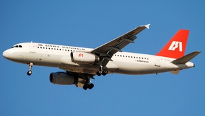 VT-ESH - Airbus A320-231