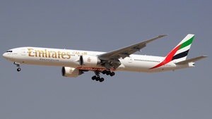 Photo of A6-ECU - Boeing 777-31H(ER) operated by Emirates