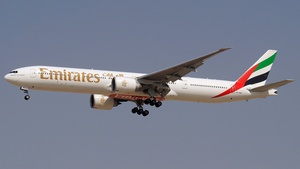 Photo of A6-EBV - Boeing 777-31H(ER) operated by Emirates