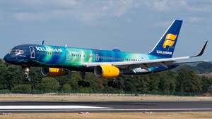 Photo of TF-FIU - Boeing 757-256 operated by Icelandair