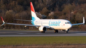 Photo of LX-LBB - Boeing 737-86J operated by Luxair