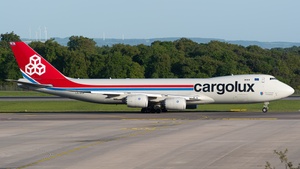 Photo with serial 38076 - Boeing 747-8R7F