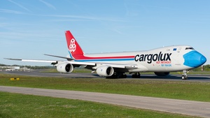Photo with serial 35811 - Boeing 747-8R7F