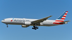 Photo of N770AN - Boeing 777-223(ER) operated by American Airlines