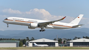 Photo of 10+03 - Airbus A350-941(CJ) operated by German Air Force