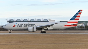 Photo of N778AN - Boeing 777-223(ER) operated by American Airlines