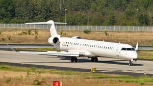 Photo of EI-HIC - Bombardier CRJ-1000EL operated by CityJet