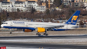 Photo of TF-ISR - Boeing 757-256 operated by Icelandair